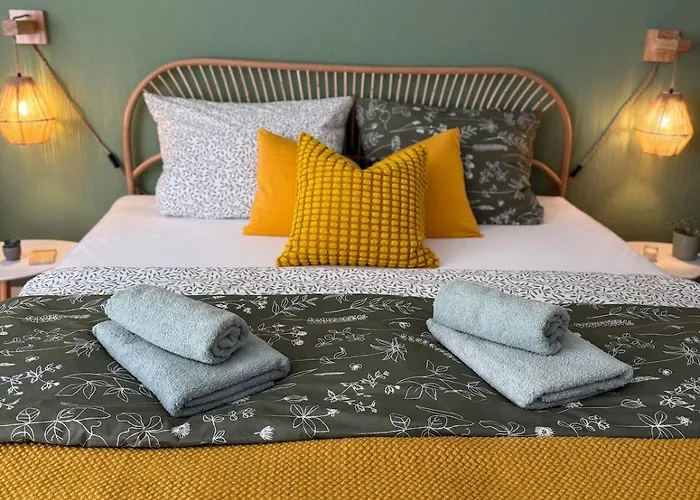 Mustard-colored For Two