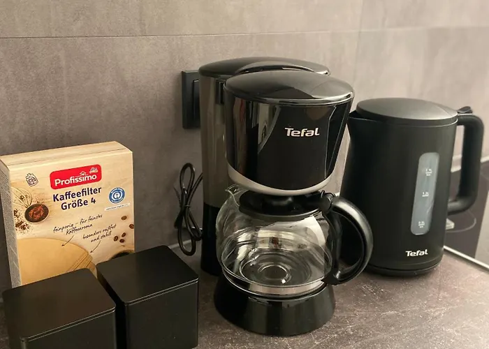 Mustard-colored For Two *