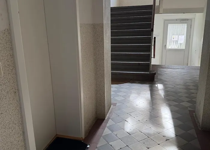 Mustard-colored For Two Apartament